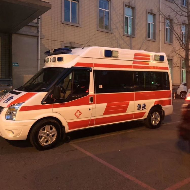 隆广镇夜间租赁救护车护送病人转院：安全转运的 8 大核心注意事项